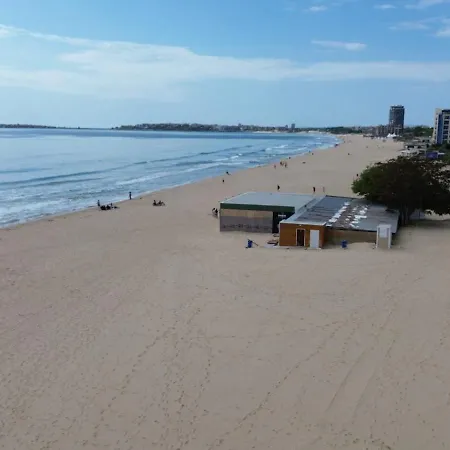 Gallery B Apartament *