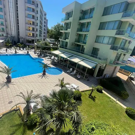 Gallery B * Slantschew brjag